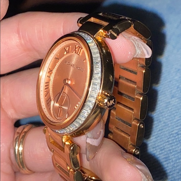 Mk Skylar watch main image 5